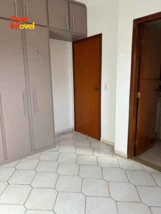 Imagem Apartamento de 3 quartos no Condomínio Itamaraty em Ribeirão Preto-SP: 63m², suite, sala, 2 banheiros e 1 vaga de garagem.