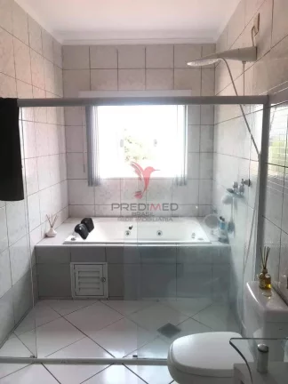 Imagem Casa no Bairro Stª Luzia , Guaratinguetá, quintal, Área Gourmet, 2 Vagas, Estuda Permuta