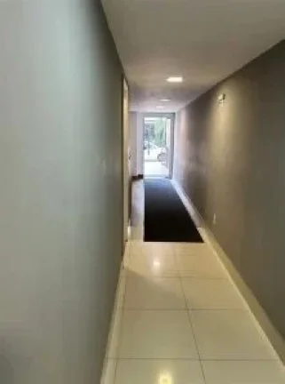 Imagem Sala Comercial para Venda em Rio de Janeiro, Recreio dos Bandeirantes, 1 banheiro, 1 vaga