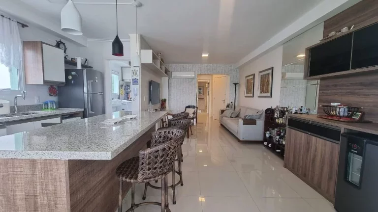 Imagem Apartamento com 3 dormitórios à venda, 117 m² - Enseada - Guarujá/SP