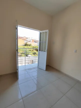 Imagem Casa para venda em Sorocaba, Vila Helena, 2 dormitórios, 2 banheiros