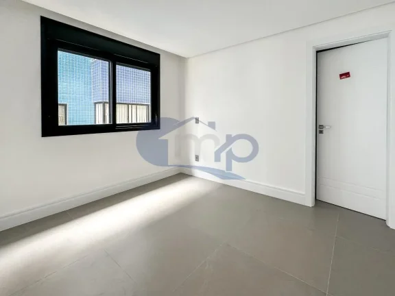 Imagem Apartamento á venda com 2 suítes no Predial em Torres/RS