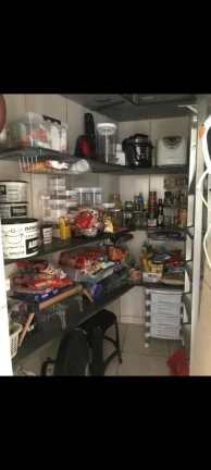 Imagem Imperdível! Casa à venda em Sorocaba-SP, no bairro Wanel Ville, com 3 quartos, 1 suíte, 2 salas, 1 banheiro, 3 vagas de garagem e 219m².