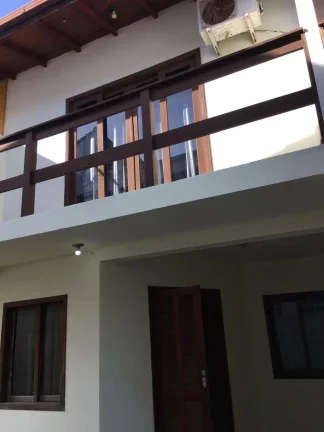 Imagem Sobrado Duplex Geminado Mobiliado à Venda nos Ingleses, Florianópolis