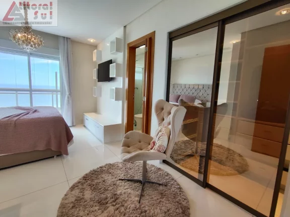 Imagem Apartamento de Luxo à Venda em Praia Grande-SP, 3 Quartos, 3 Suítes, 1 Sala, 3 Vagas de Garagem, 250m² no Canto do Forte!