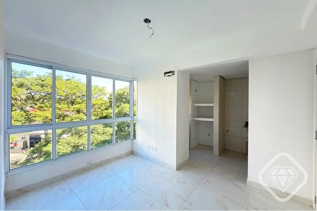 Imagem Apartamento amplo e iluminado na Avenida Cavalhada.

Conforto, privacidade e vaga dupla coberta em c...