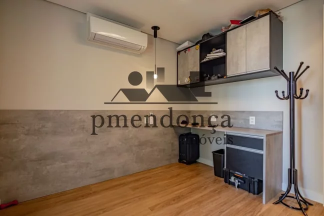 Imagem Excelente oportunidade de morar em Perdizes . O Imponente condomínio Edifício Riverside . Essa uni...