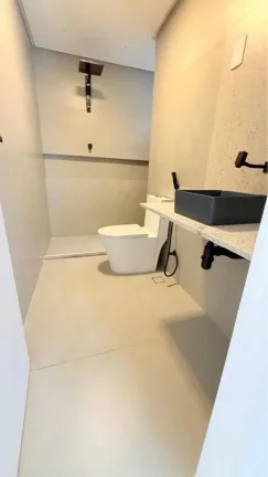 Imagem Apartamento de frente, com vista espetacular para a cidade (Convento da Penha, 3° Ponte e Baia de Vitória).