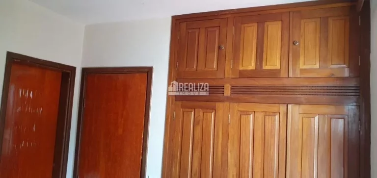 Imagem Apartamento de 3 dormitórios à venda no Condomínio Residencial Jardim Europa, no bairro Parque do Mirante em Uberaba