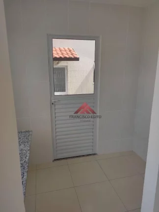 Imagem Casa com 2 dormitórios à venda, 45 m² por R$ 200.000,00 - Três Pontes - Itaboraí/RJ