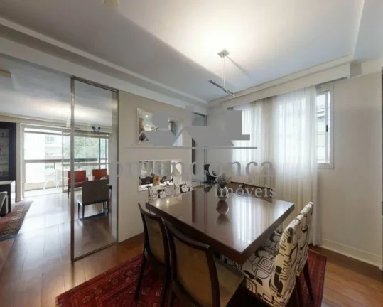 Imagem Apartamento à venda em Higienópolis com 3 suítes e 3 vagas, 210m2