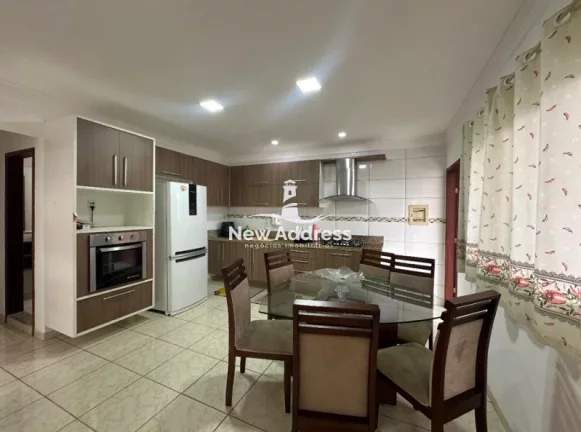 Imagem À venda 3 casas com entradas independentes, na Glória - Vila Velha