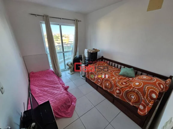 Imagem Apartamento com 2 dormitórios à venda, 72 m² por R$ 475.000,00 - Braga - Cabo Frio/RJ