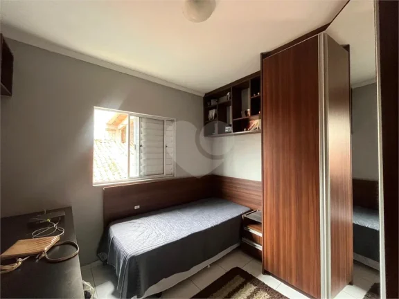Imagem Casa para alugar com 3 quartos em CAMPO LIMPO, São Paulo - SP