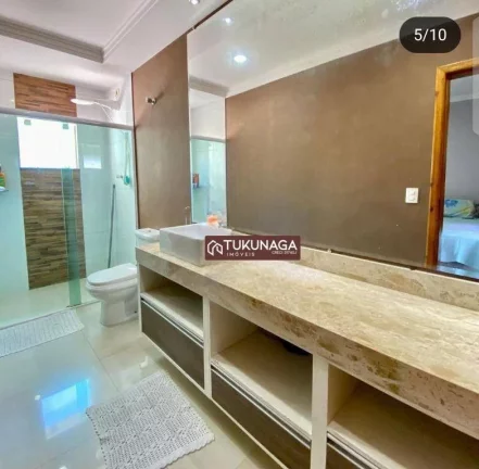Imagem Sobrado com 4 quartos à venda, 216 m² por R$ 901.000 - Jardim Adriana - Guarulhos/SP