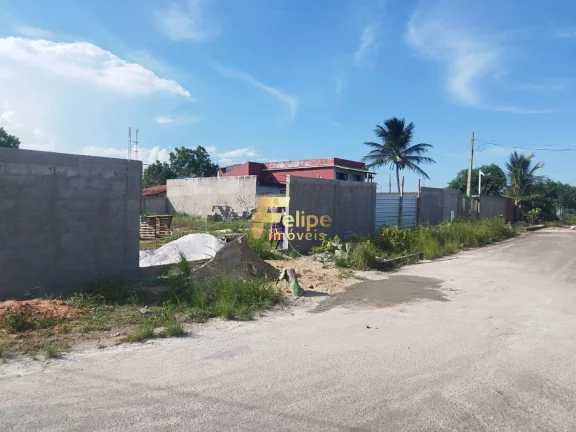 Imagem TERRENO À VENDA COM ESCRITURA E PROJETO PARA CONSTRUÇÃO DE 4 CASAS GEMINADAS.