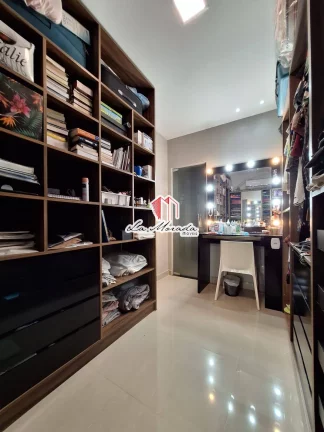 Imagem Condomínio Porto Tarumã - Ponta Negra, 250M2, 3Qtos s/ 2 suites, VENDA!