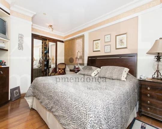 Imagem Apartamento no Sumaré com 4 suítes e 6 vagas, 280m²