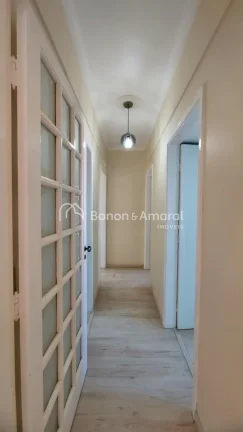 Imagem Conforto, praticidade e uma localização estratégica definem este excelente apartamento no Mansõe...