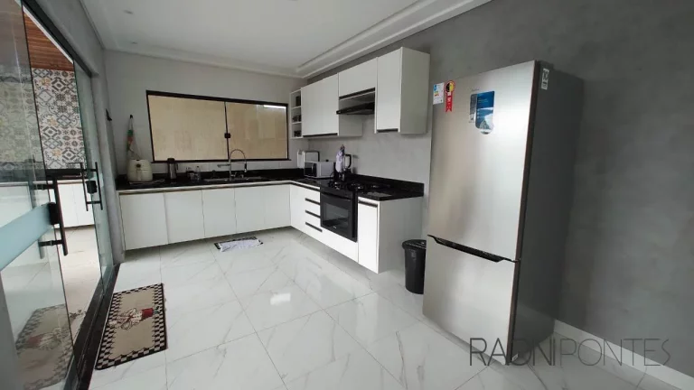 Imagem Casa com 4 Quartos à Venda, 400 m² em Barra Do Jacuípe - Camaçari