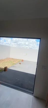 Imagem Casa à venda no bairro Parque Hayala - Aparecida de Goiânia/GO
