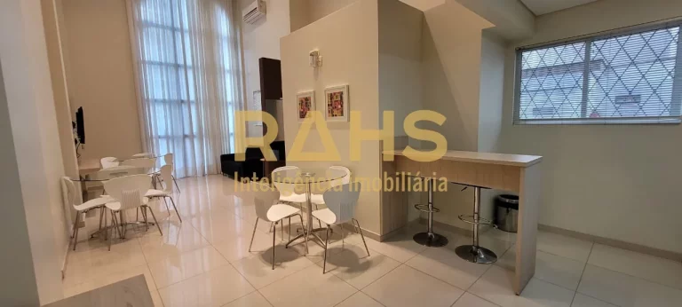 Imagem Ótimo apartamento com 3 quartos, sendo 1 suíte, localizado no bairro Costa e Silva, próximo a Pan...