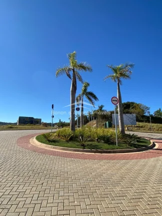 Imagem Venha descobrir o seu refúgio perfeito em Valinhos/SP, no prestigiado Condomínio Ecovilla Boa Vist...