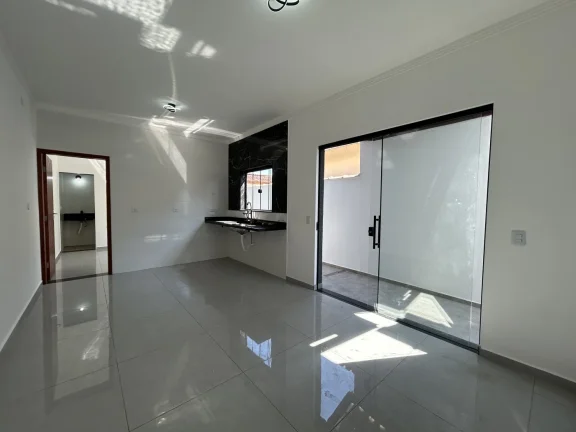 Imagem Casa para Venda em Itanhaém, Jamaica (Praia), 2 dormitórios, 1 suíte, 2 banheiros, 2 vagas