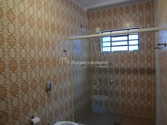Imagem Casa Vila Nogueira,Campinas. com 3 quartos, sala 2 ambientes, Wc com blindex.
ótima localização