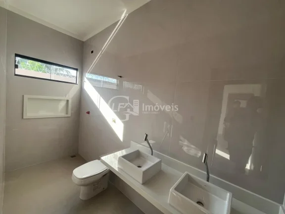 Imagem Excelente oportunidade: Casa à venda em Campo Grande-MS, Coophatrabalho, 3 quartos, 1 suíte, 119m², 2 vagas. Venha conferir!