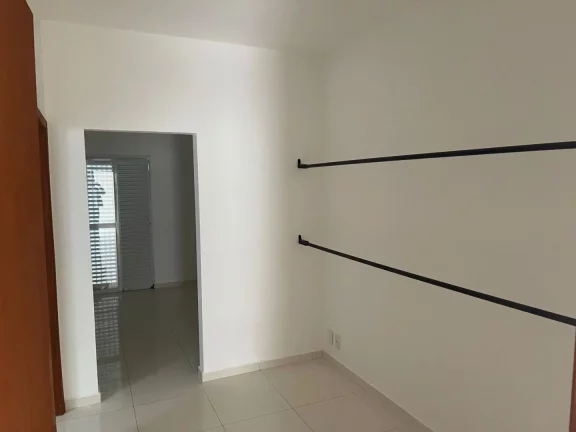 Imagem Sobrado com 3 dormitórios para alugar, 150 m² por R$ 5.590/mês - Residencial Terras Do Vale - Caçapava/SP