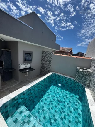 Imagem CASA COM 2 QUARTOS E PISCINA LINDO ACABAMENTO EM ITANHAÉM!