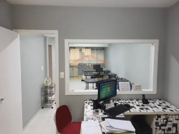 Imagem Prédio Comercial, Térreo + 2 sobresolos, 8 salas, 2 banheiros. 750m², Terreno 10m X 30m. 

Excele...