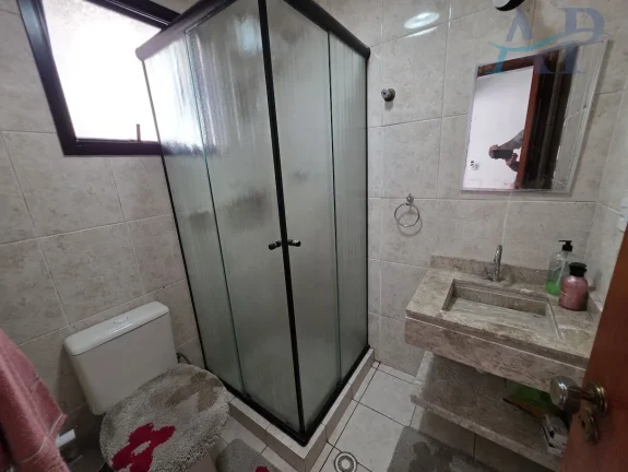 Imagem Apartamento com 2 Dormitórios na Guilhermina em Praia Grande