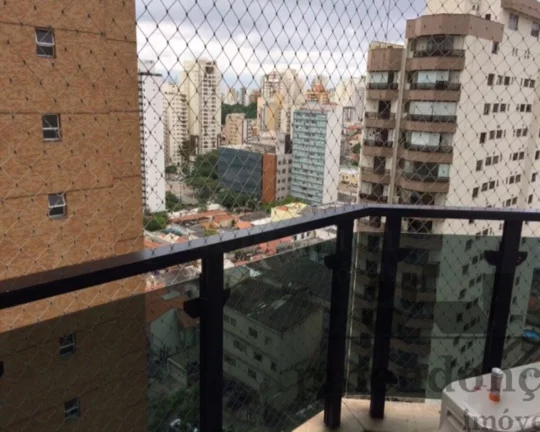 Imagem Apartamento reformado em Perdizes, andar alto com 4 quartos ( 1 suíte ) e 2 vagas, 132m².
