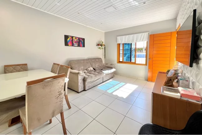 Imagem ODN 155 Apto 610241030-49 - Casa à venda no bairro Olaria - Canoas/RS