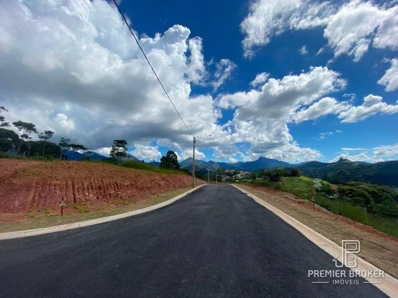 Imagem Terreno à venda, 532 m² por R$ 350.000,00 - Ermitage - Teresópolis/RJ