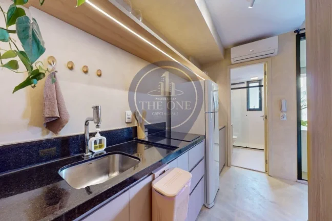 Imagem Studio à venda em Pinheiros, São Paulo-SP: 1 quarto, 2 salas, 1 banheiro, 28m² de área. Confira já!