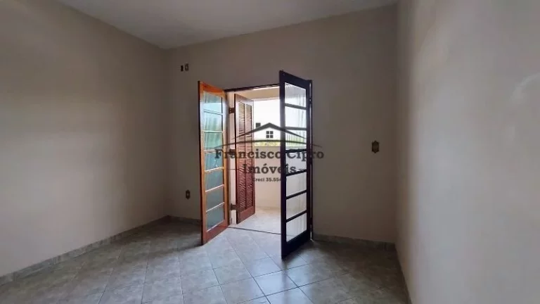 Imagem Casa à venda no bairro Engenheiro Neiva - Guaratinguetá/SP