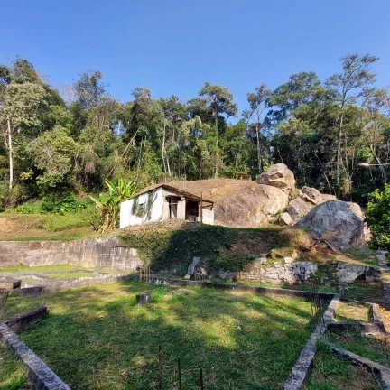 Imagem TERRENO EM BAIRRO NOBRE DE NOVA FRIBURGO.