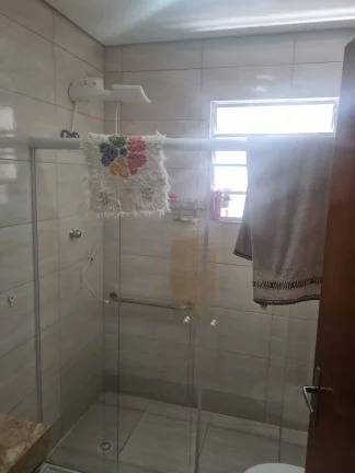 Imagem VENDO LINDA CASA TÉRREA NO BAIRRO CAMPO GRANDE!