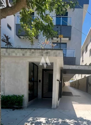 Imagem Casa à venda com 2 dormitórios e Acabamento Requintado no bairro da Ponta da Praia em Santos/SP
