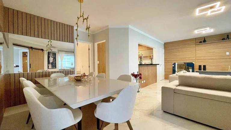 Imagem Apartamento Finamente Decorado na Riviera, a 150 metros da praia.