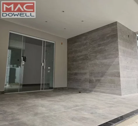 Imagem Casa de 115 m² com 3 quartos (uma suíte) - Engenho do mato - Niteroi