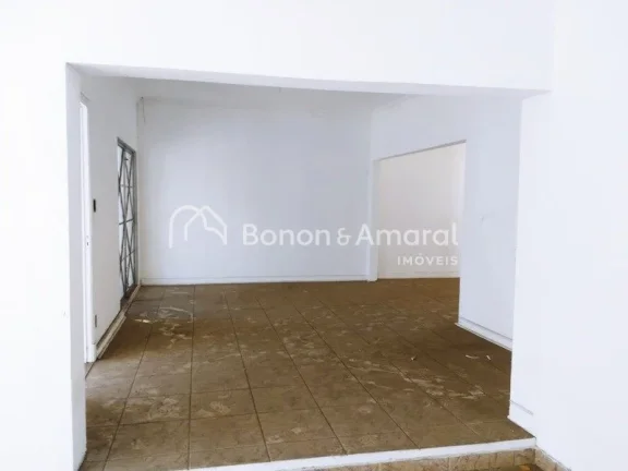 Imagem Venda, imóvel comercial, Bairro Bosque, em Campinas. 
Zoneamento ZM 2.
Avenida de grande fluxo, loc...