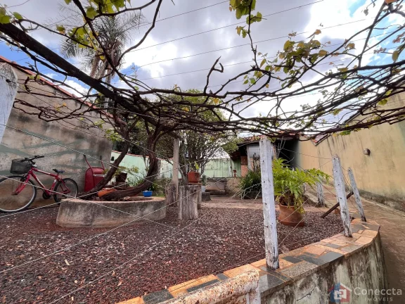 Imagem Casa à Venda no Bairro Nossa Senhora de Fátima – 3 Quartos, Área Gourmet e 400 m² de Terreno! R$ 380 mil
