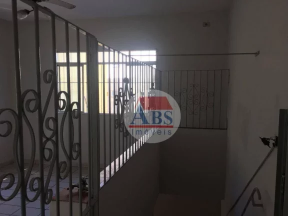 Imagem Imóvel bem localizado, ótimo ponto comercial.