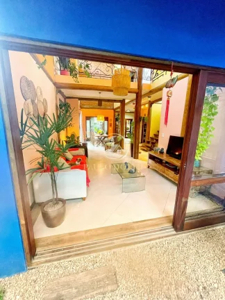 Imagem CASA LUXUOSA À VENDA A MENOS DE 120 MTRS DA PRAIA DO PEREQUÊ-AÇÚ UBATUBA-SP
