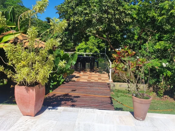 Imagem Rancho Acesso ao rio ( pé na água)magnifico