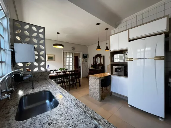 Imagem Casa tipo para venda em Jardim Noêmia com 3 quartos, sendo 1 suíte, 180m2